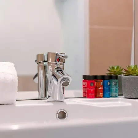 Huswell - Modern Near The Sea And * ניופורט